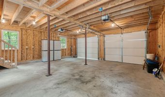 204 Youngs Ridge Rd, Acton, ME 04001