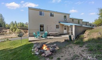 502 Lake Cascade Pkwy 6, Cascade, ID 83611