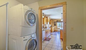 312 Road 8VE, Clark, WY 82435