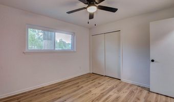 996 Hacienda Dr, Benton, AR 72019
