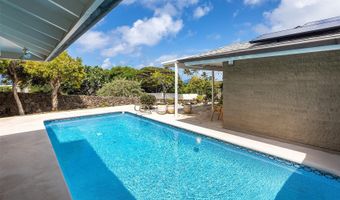 51 Hanapepe Loop, Honolulu, HI 96825