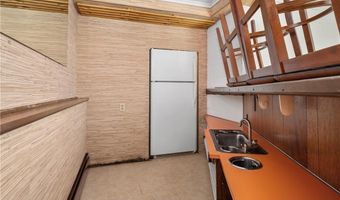1 Rocky Crest Rd, Cumberland, RI 02864