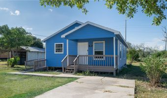 2016 2nd St, Agua Dulce, TX 78330