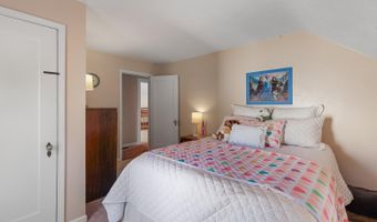 925 Lincoln Ave, Adrian, MI 49221