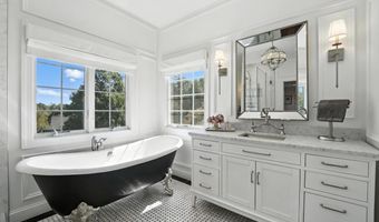 40488 WINDCROFT Ln, Aldie, VA 20105