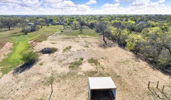 4680 Mount Olive Rd, Adkins, TX 78101