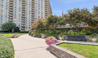 5225 POOKS HILL Rd 1612N, Bethesda, MD 20814