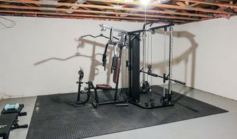 3422 West St, Ames, IA 50014