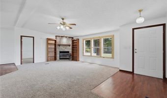 11575 Berry Bates Ln, Bentonville, AR 72712