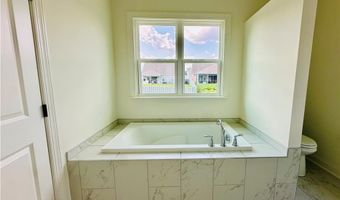 541 FAUNSDALE Rd, Auburn, AL 36830