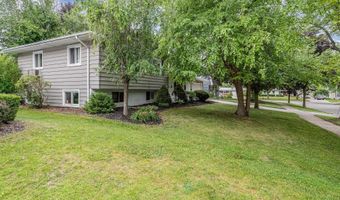 190 Westview Dr, Alma, MI 48801