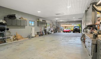 12927 Ironwood Dr, Aberdeen, SD 57401