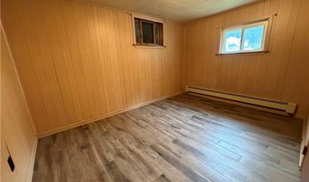 318 Penn Ave 2, Aliquippa, PA 15001