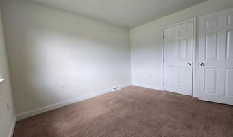 490 W DUCK CREEK Rd, Clayton, DE 19938