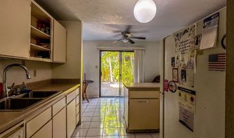 90 Auhana Rd 202, Kihei, HI 96753