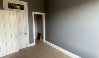 17 Ash Grove Pl 4, Albany, NY 12202