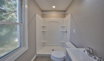 427 E Central Ave, Alpha, NJ 08865