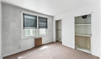 9 W ATHENS Ave, Ardmore, PA 19003