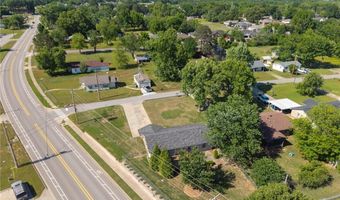 1035 Church St, Alma, AR 72921