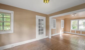 1412 Cambridge Rd, Ann Arbor, MI 48104