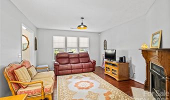 27 Sunview Cir, Arden, NC 28704