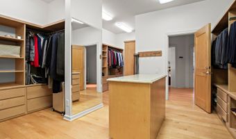 9335 Colonnade Trl, Alpharetta, GA 30022