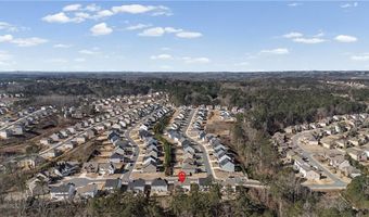 669 Fairway Dr, Acworth, GA 30101