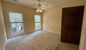 348 Laurelwood Dr, Boiling Springs, SC 29316