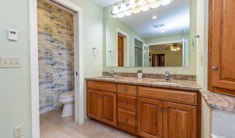 1301 Geneva Dr, Alexandria, MN 56308