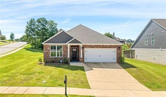 2510 FARMVILLE LAKES Dr, Auburn, AL 36830