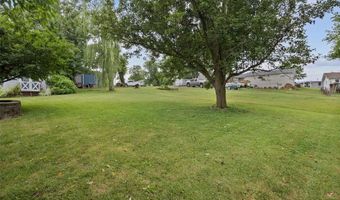 2371 Riverbluff Dr, Arnold, MO 63010