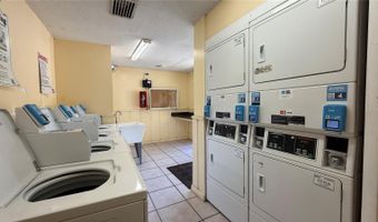 592 ORANGE Dr 142, Altamonte Springs, FL 32701