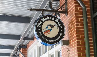 10619 KENILWORTH Ave 202, Bethesda, MD 20814
