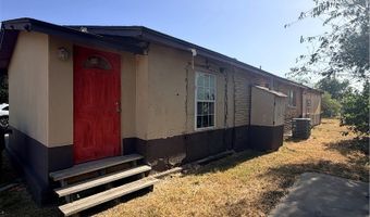 911 S Almond St, Alice, TX 78332