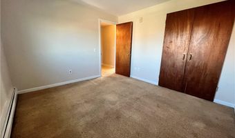 70 Carroll Ave 507, Newport, RI 02840