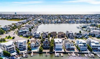 22 PELICAN Dr S, Avalon, NJ 08202