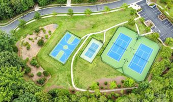11216 Preservation Ln, Charlotte, NC 28278