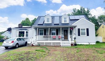 29 Hooker Rd, Bridgeport, CT 06610