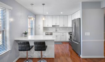 5115 SKYLINE VILLAGE Ct, Alexandria, VA 22302