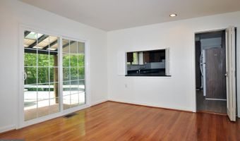 7024 RICHARD Dr, Bethesda, MD 20817