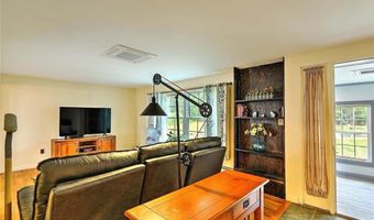 89 Skunk Hill Rd, Hopkinton, RI 02832