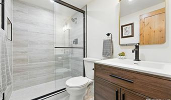 31 Wild Tiger Ln, Boulder, CO 80302