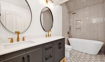 960 CAMP BRANCH Rd, Alabaster, AL 35007