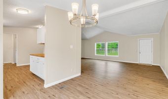 2100 Rowe, Applegate, MI 48401