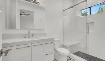 20 Pebble Hills Ct, Las Vegas, NV 89141