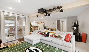 701 4th St SW, Austin, MN 55912