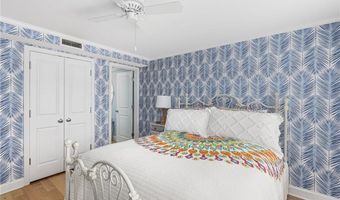 20 Narragansett Ave 602, Narragansett, RI 02882