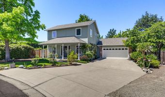 772 St Andrews Cir, Ashland, OR 97520