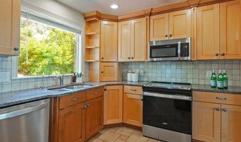 932 N NORTHRIDGE E, Bountiful, UT 84010