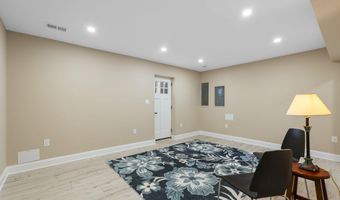 16112 BARNESVILLE Rd, Boyds, MD 20841